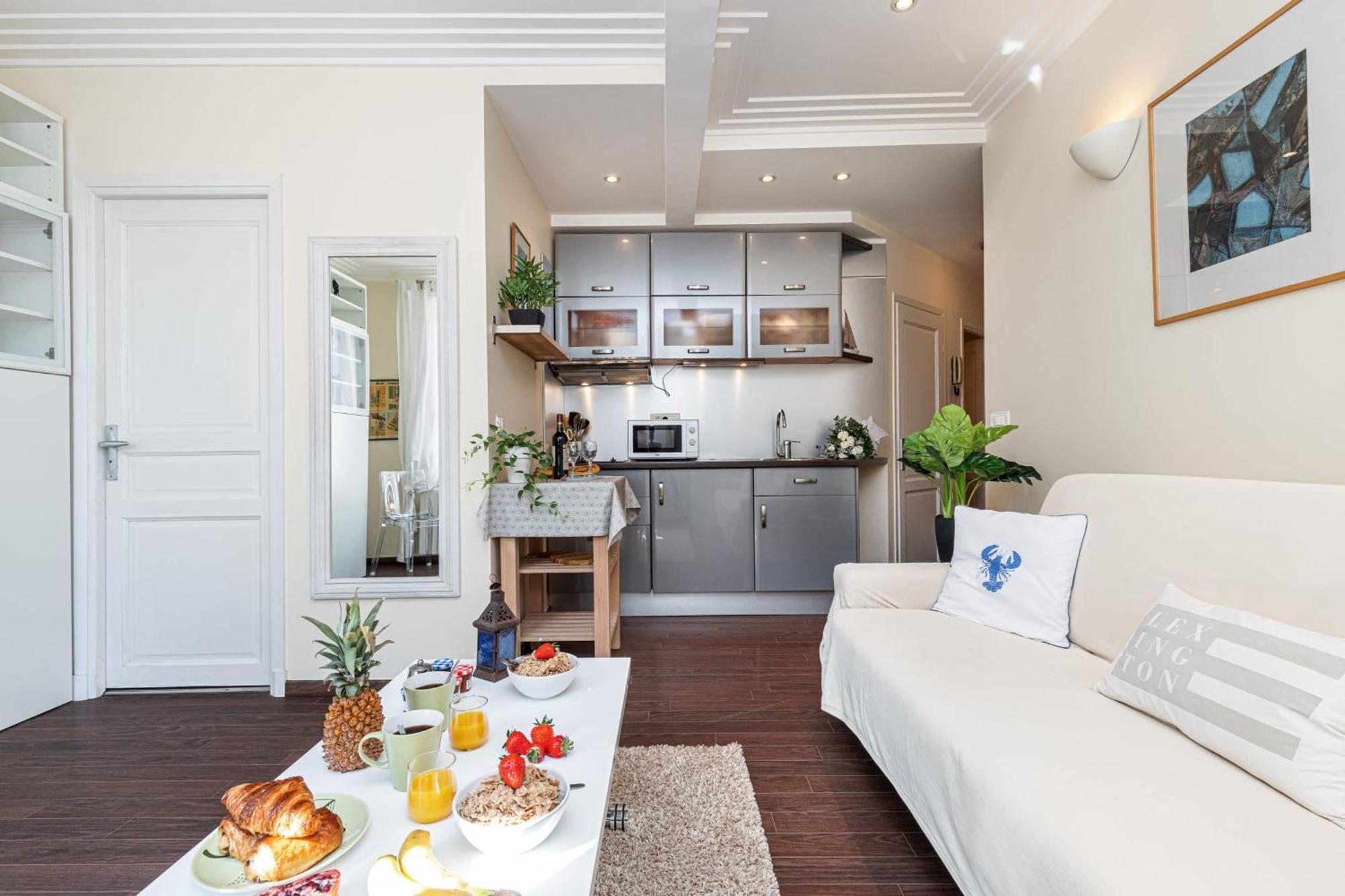 Stalingrad 32 - Cosy Apartement Close Old Port Ница Екстериор снимка