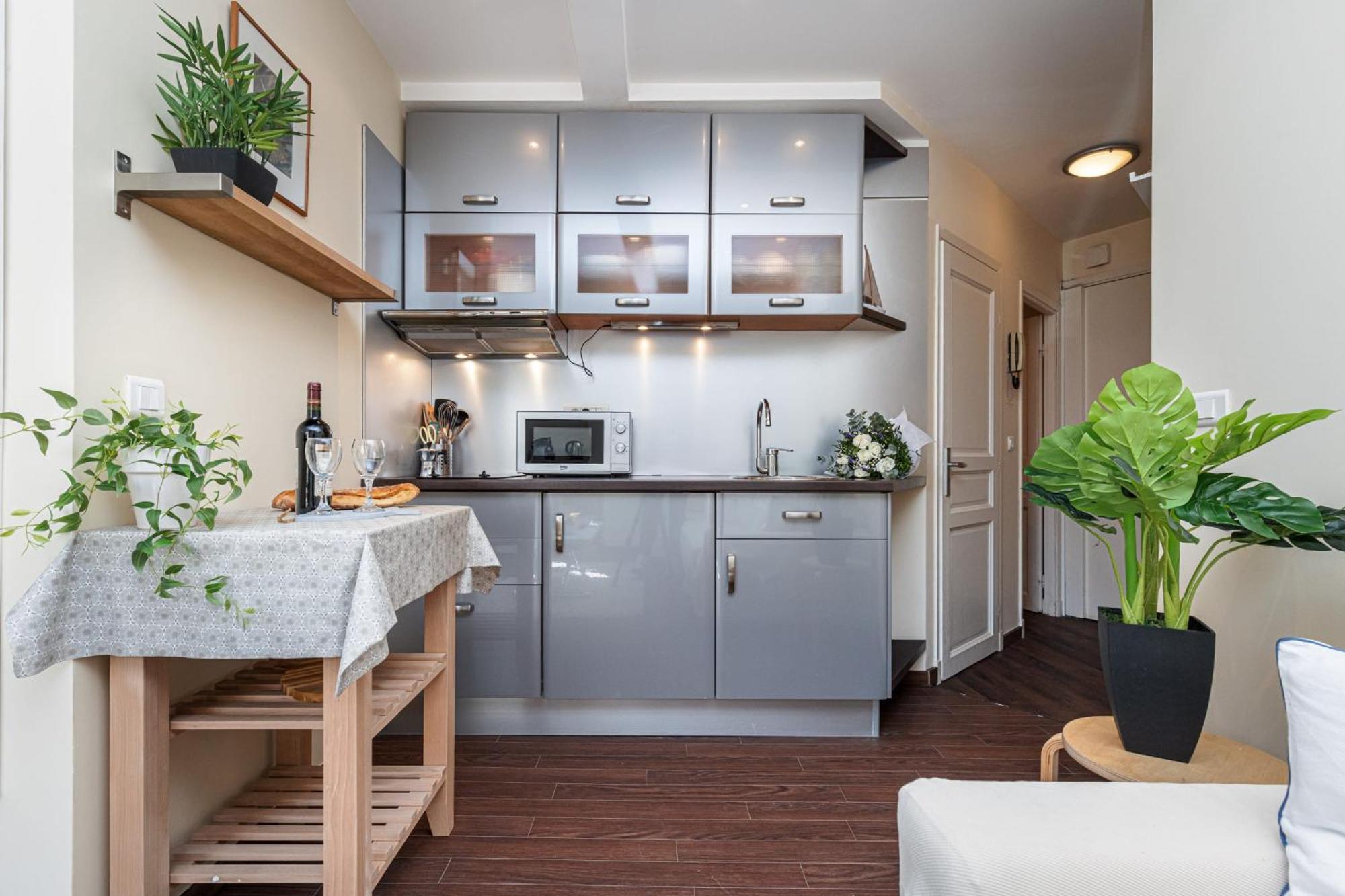 Stalingrad 32 - Cosy Apartement Close Old Port Ница Екстериор снимка